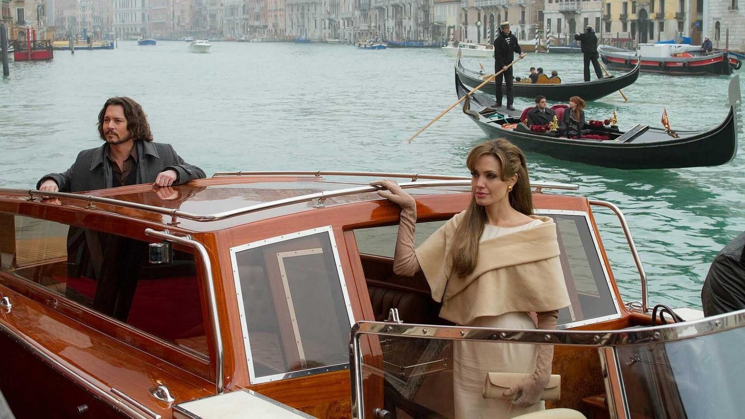 The Tourist — film still